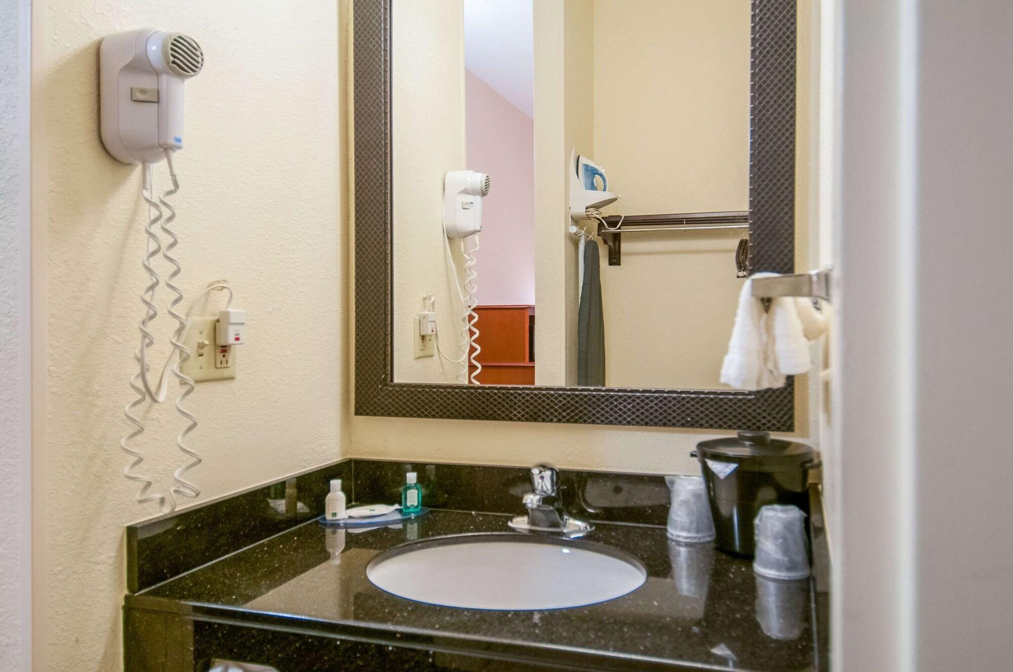 Quality Inn & Suites Jackson Dış mekan fotoğraf